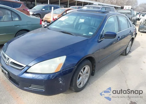 2007 Honda Accord 2.4 Ex from USA, damaged, VIN 1HGCM56827A220869
